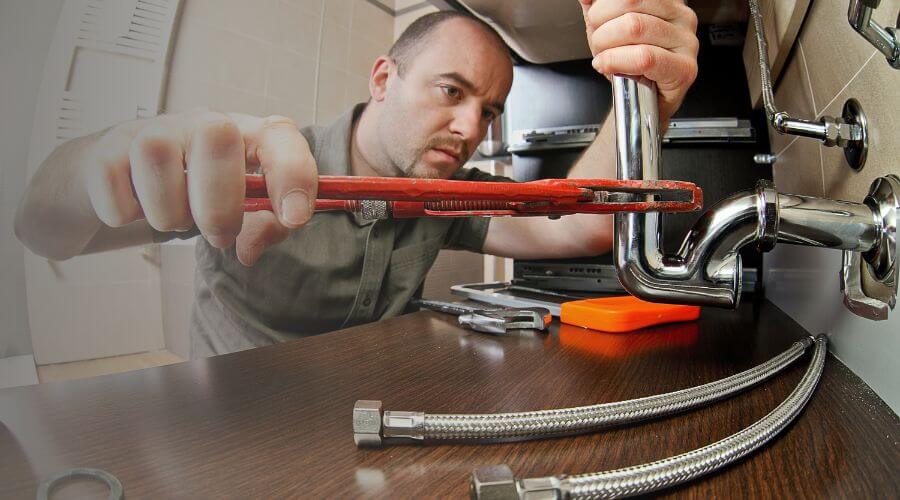 Expert burst pipe repair services in Brooklyn, MI